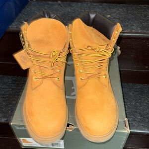 Classic Timberland Wheat Boot Men’s 10